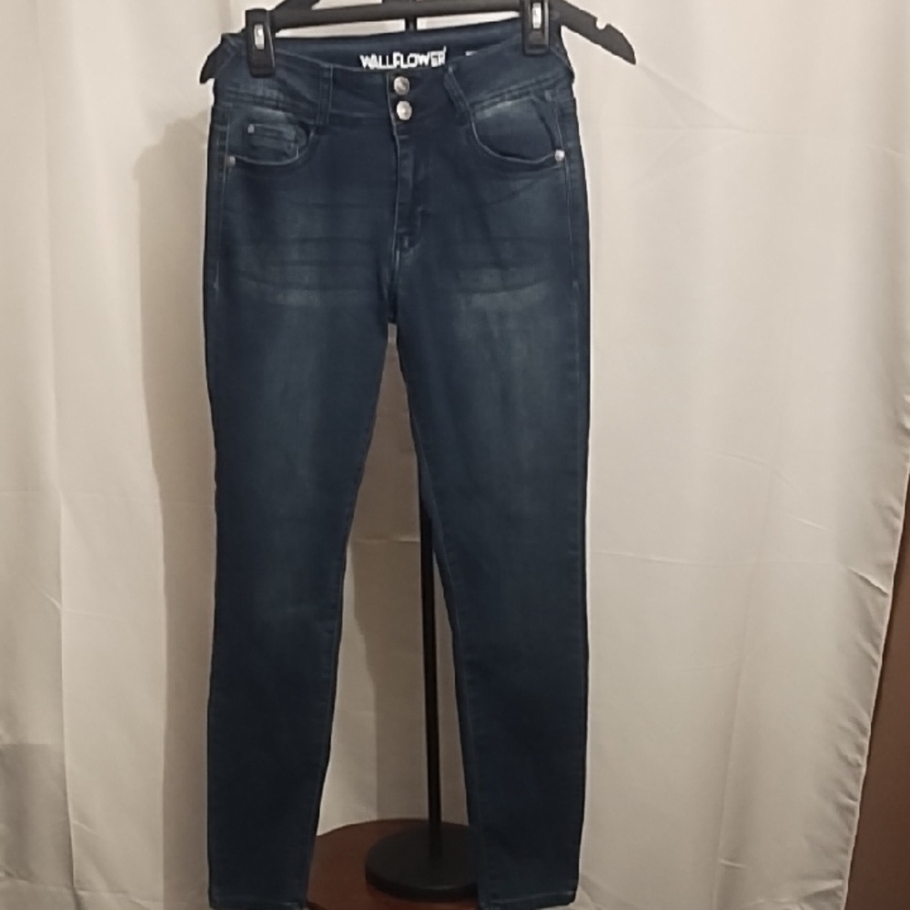 Wallflower Women's Blue Jeans
